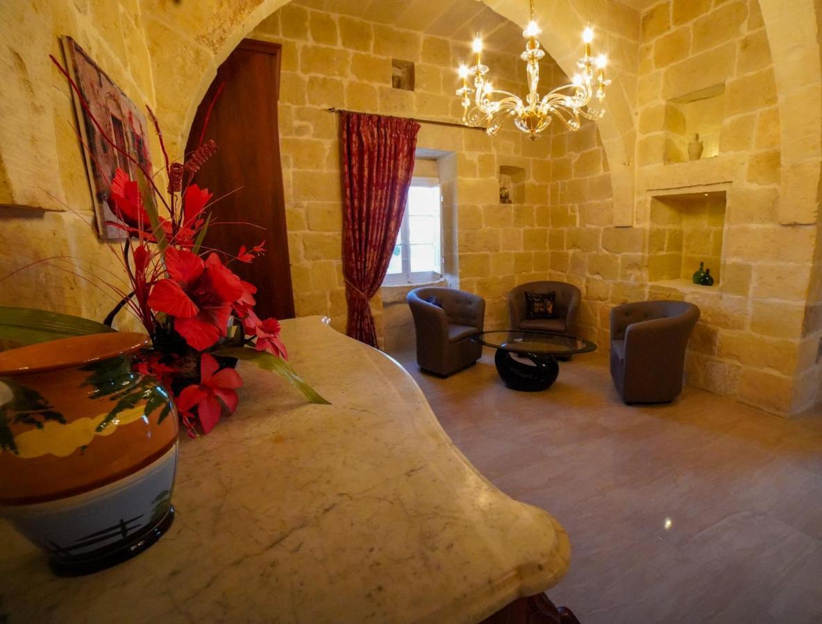 Sant Anton Tal-Qabbieza Farmhouse Villa Kerċem Exteriör bild