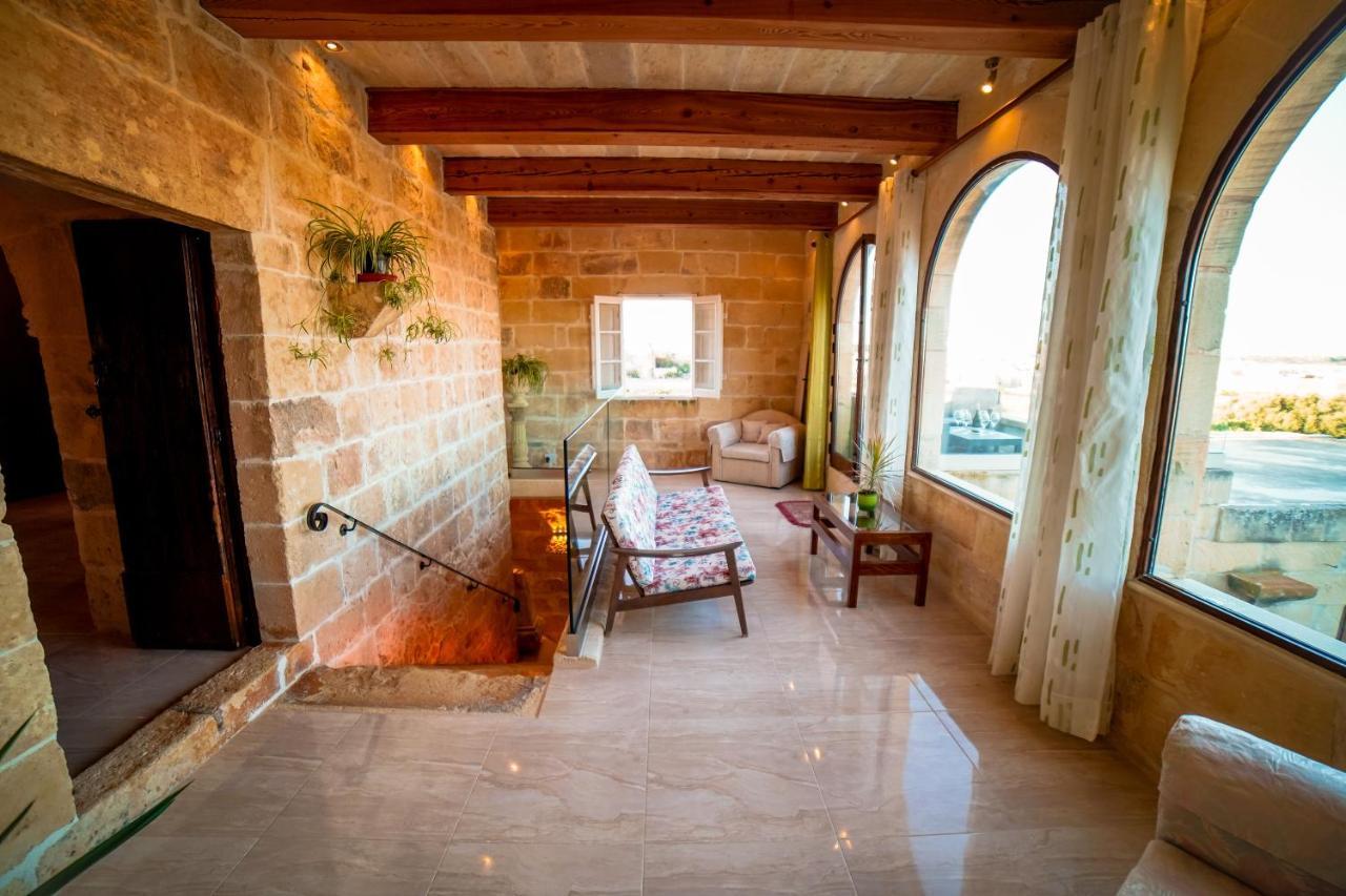 Sant Anton Tal-Qabbieza Farmhouse Villa Kerċem Exteriör bild